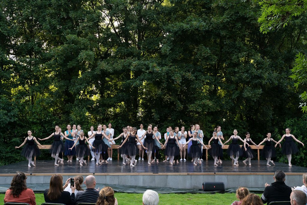 Show 34 274.jpg